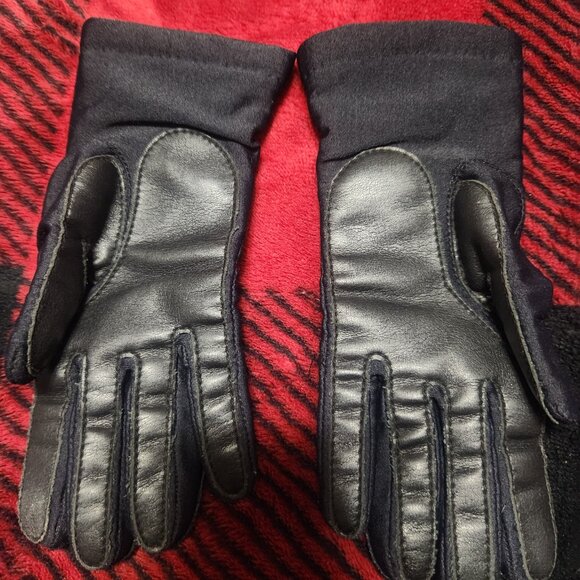 Vintage Women's Gloves Black - Picture 2 of 4